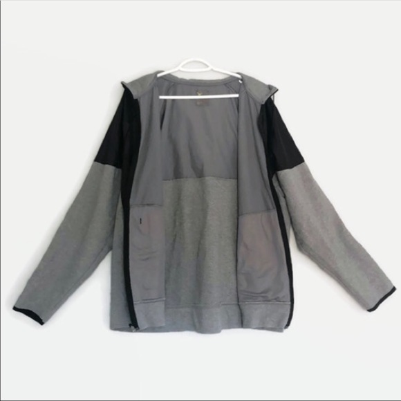 ⭐️4/$25 Old navy active grey/black zip jacket XXL - Picture 2 of 5